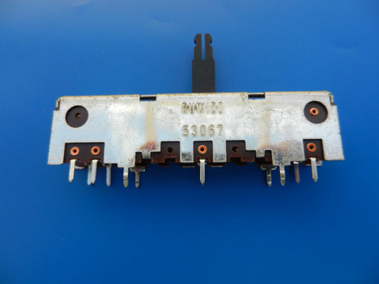 2x100k Schieberegler 53067 von Ruwido für Hifi Geräte von GRUNDIG