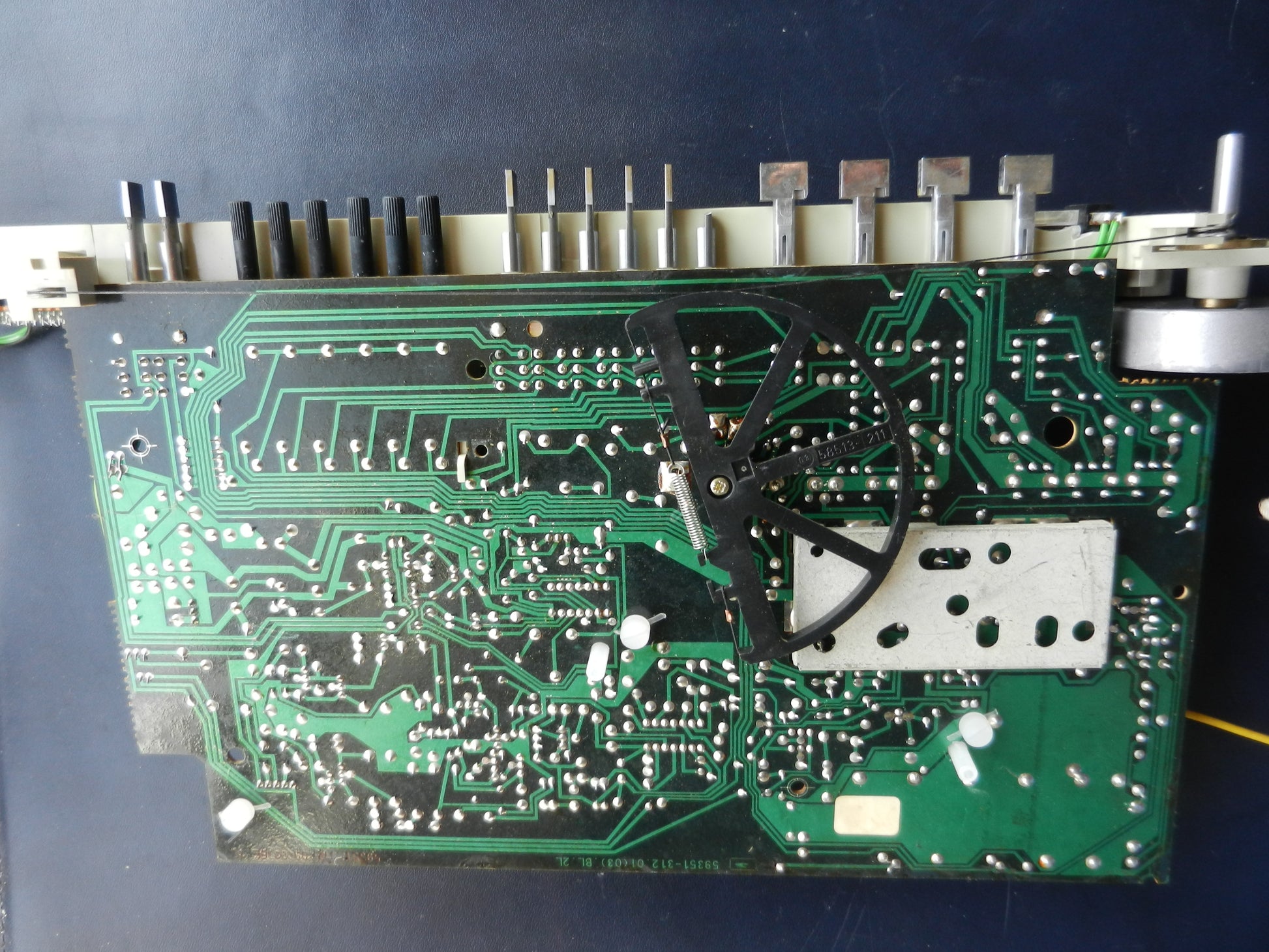 R7200 HF- Leiterplatte mit Seilzug GRUNDIG