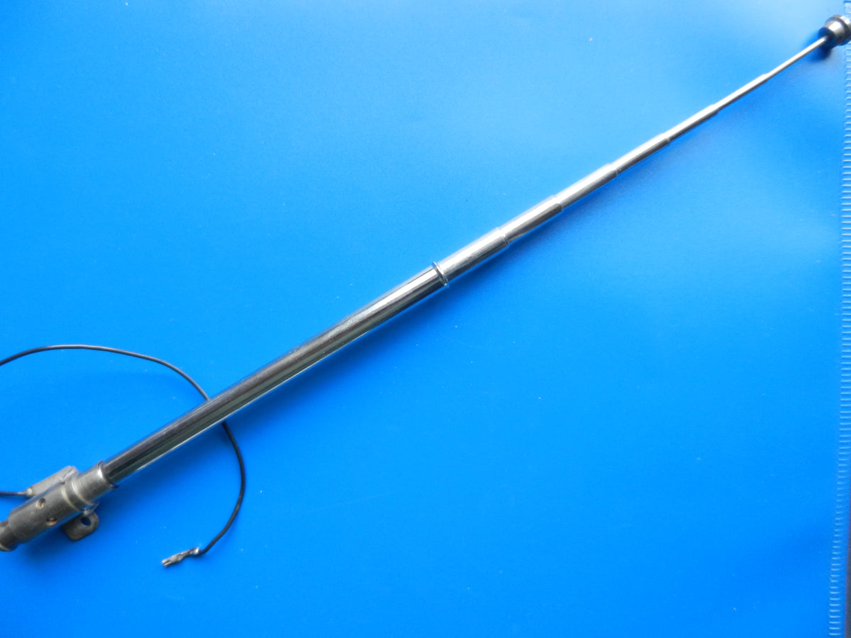 RR1020  RR1040 Teleskopantenne für Radiorecorder von GRUNDIG