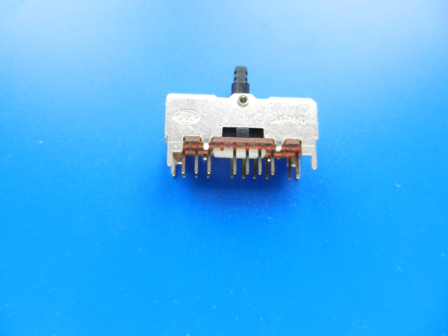 Satellit3400 3fach Schalter für Bandbreite für Weltempfänger von GRUNDIG
