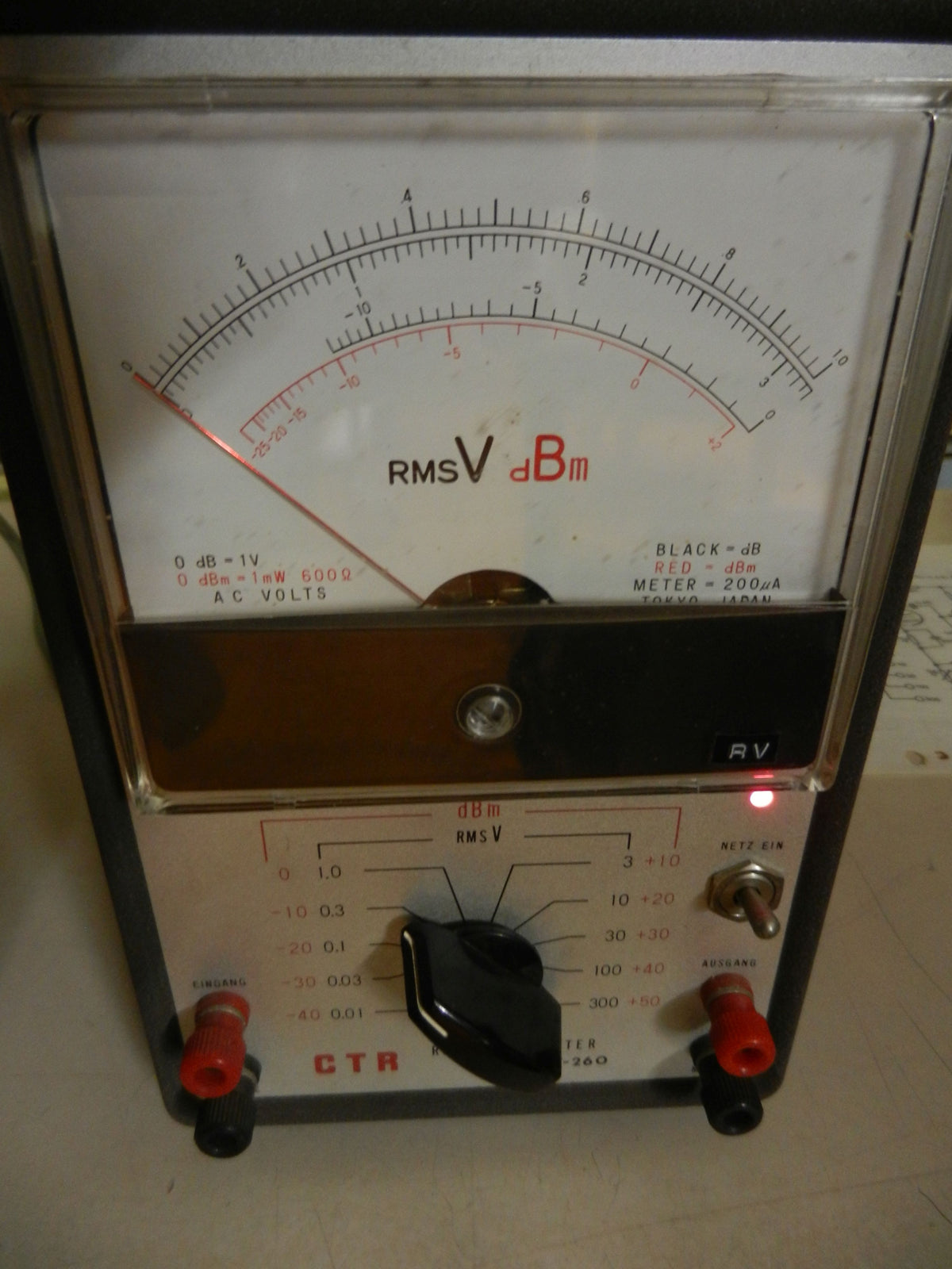 Röhrenvoltmeter HRV260 Messgerät von CRT, wenig gebraucht