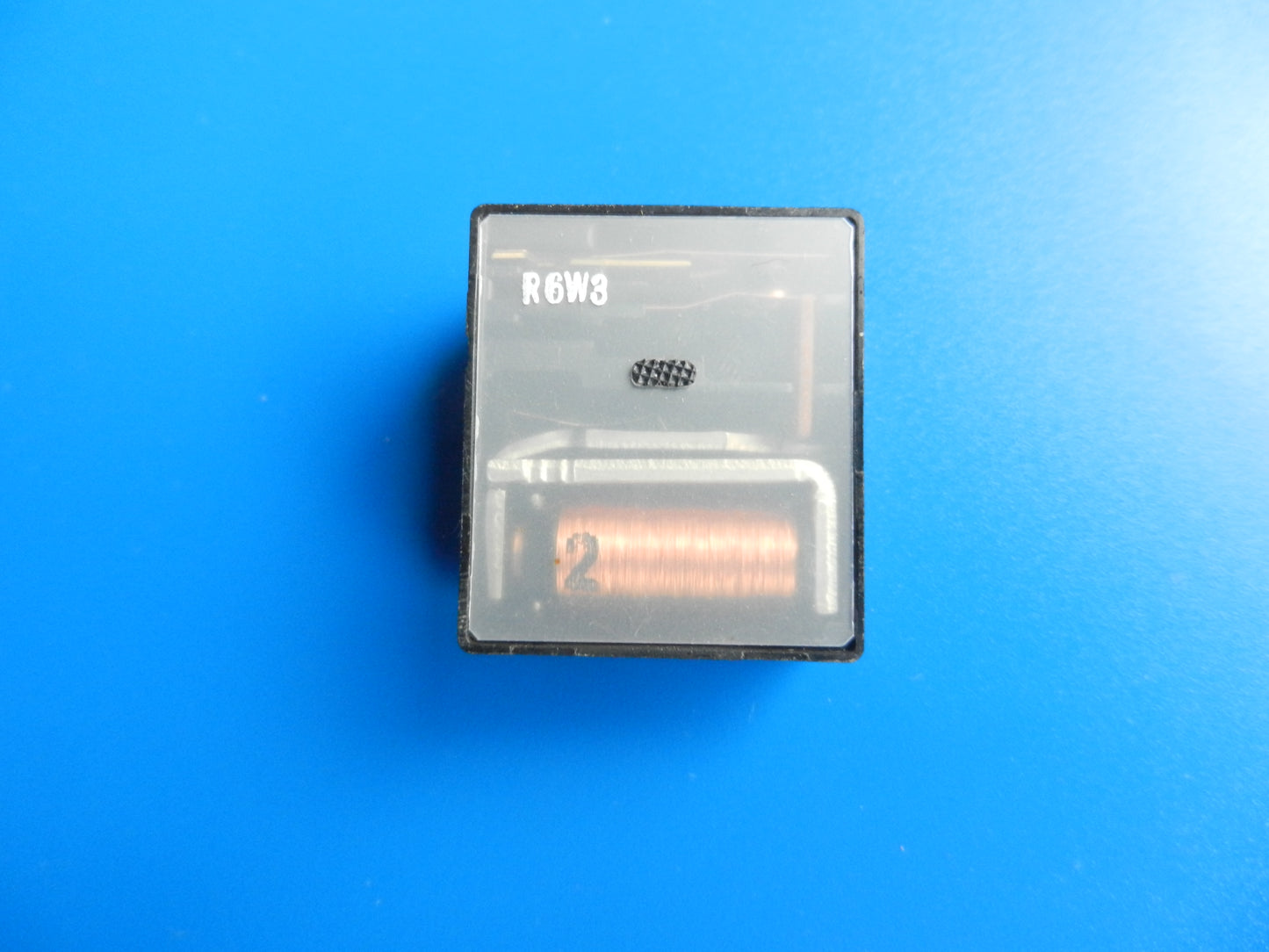 Netz Relais für V8300  V23127-C0002 A402 SIEMENS für GRUNDIG Verstärker