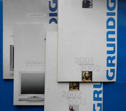 Revue 2001 - 2004   4 Hauptkataloge von GRUNDIG, wie neu