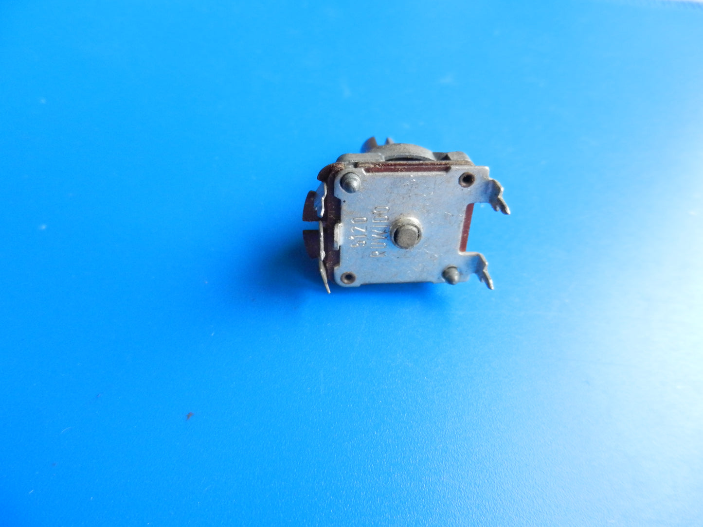 800K Balance Potentiometer , stehend, für Hifi, Audio von GRUNDIG