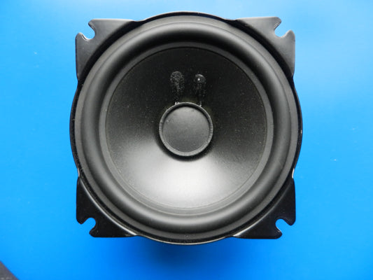 Satellit600 / 650 Mittelton 4 Ohm Lautsprecher von GRUNDIG für Weltempfänger