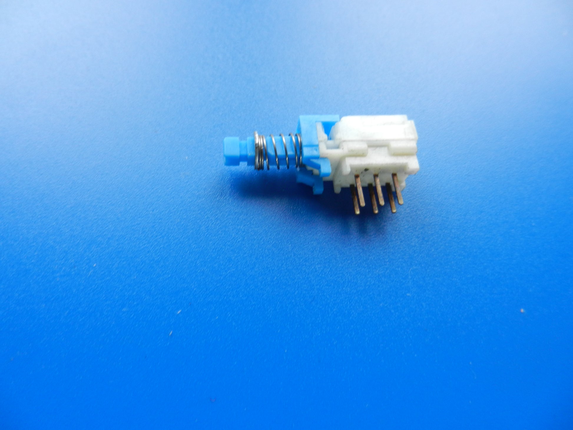 Schalter 6 polig blau für Hifi Cassettendecks von GRUNDIG