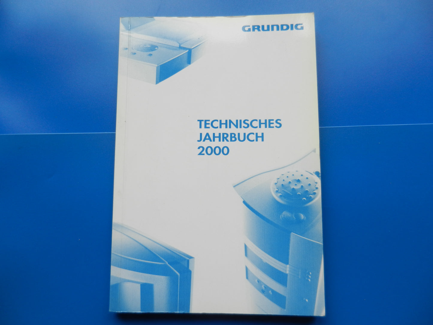 Technisches Jahrbuch 2000 von GRUNDIG