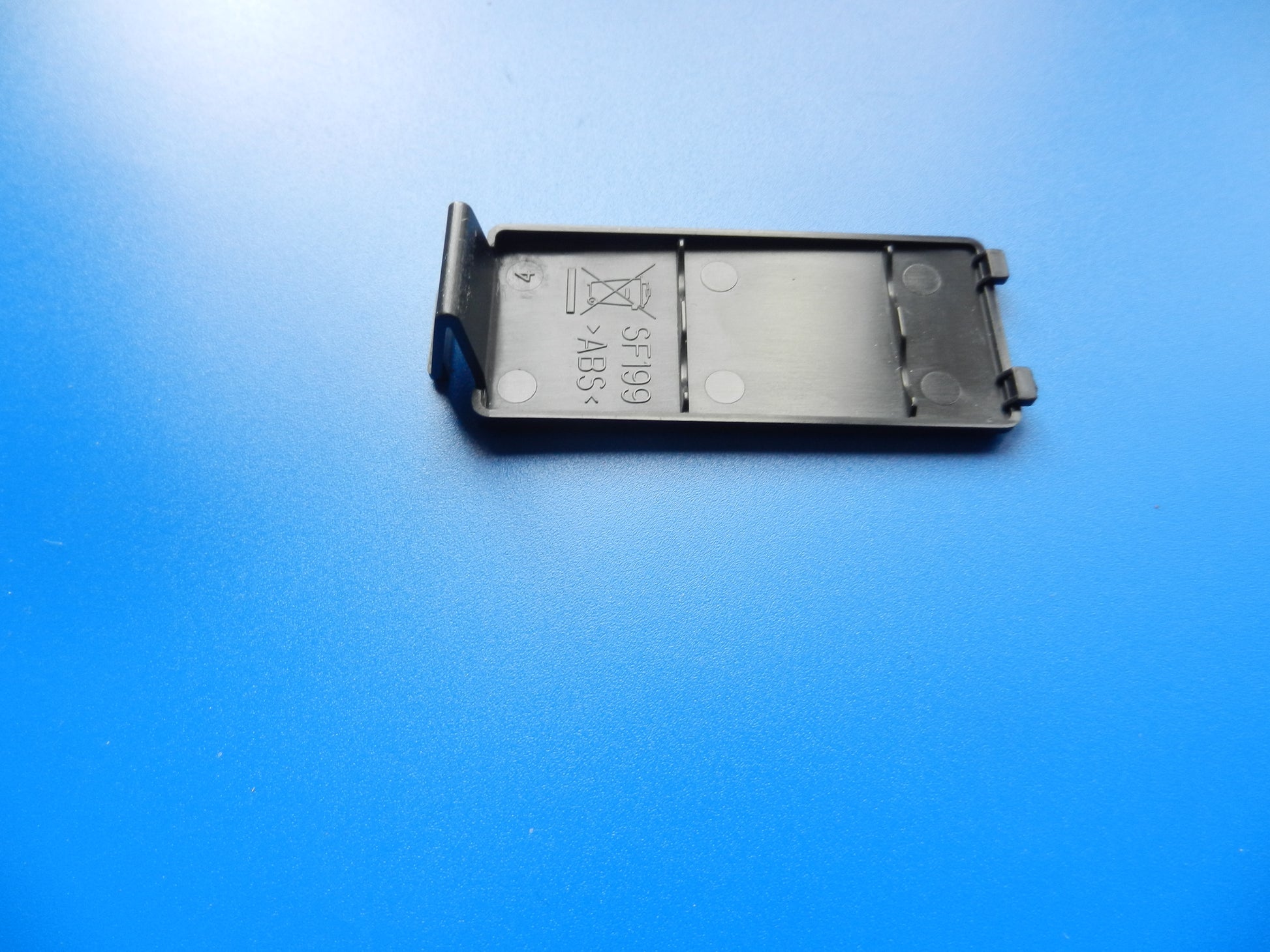 TOSHIBA Batteriedeckel für LCD Fernbedienungen 60mm lang
