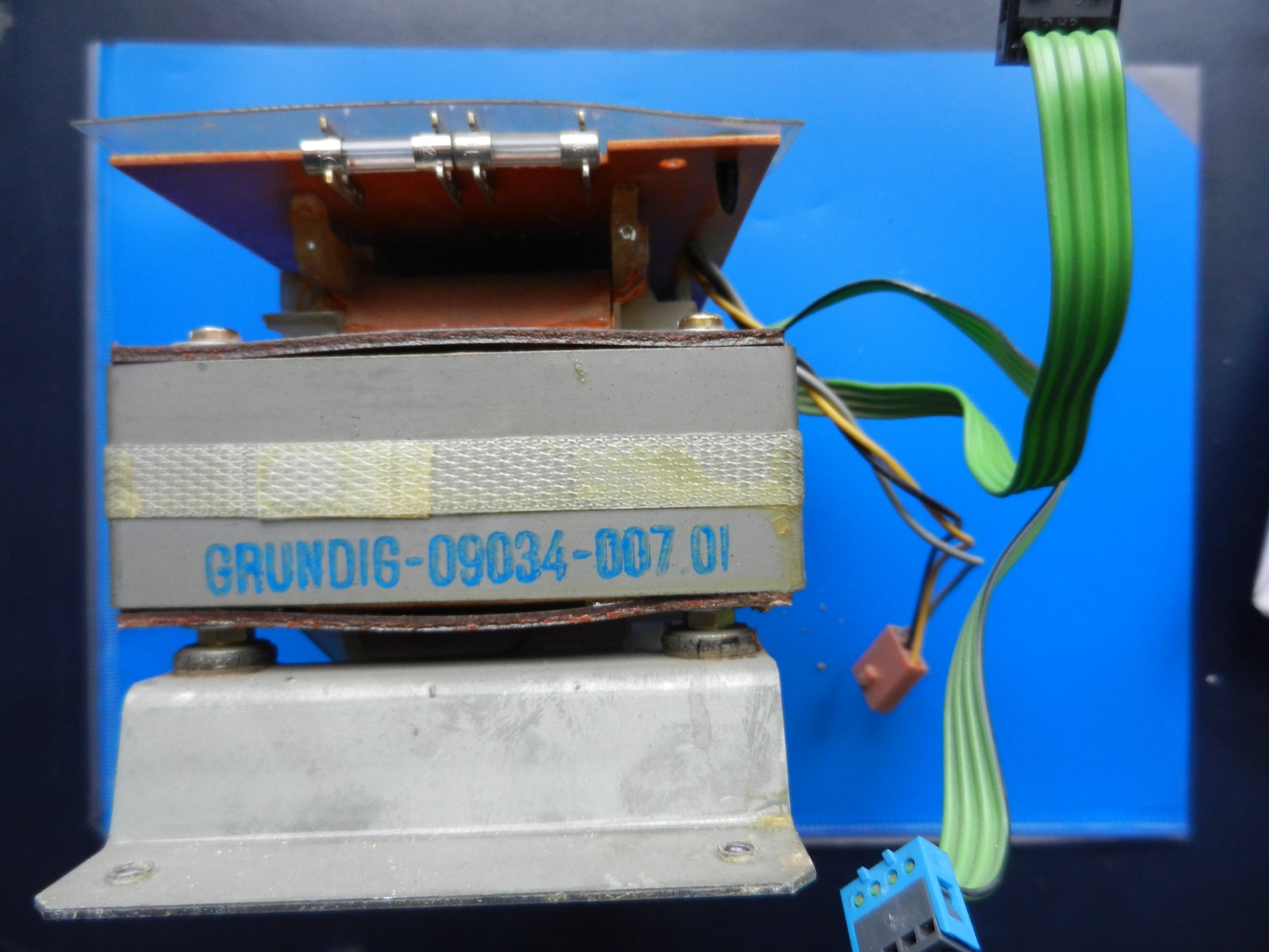 R303 Transformator 09034-007.01 für GRUNDIG Hifi Receiver