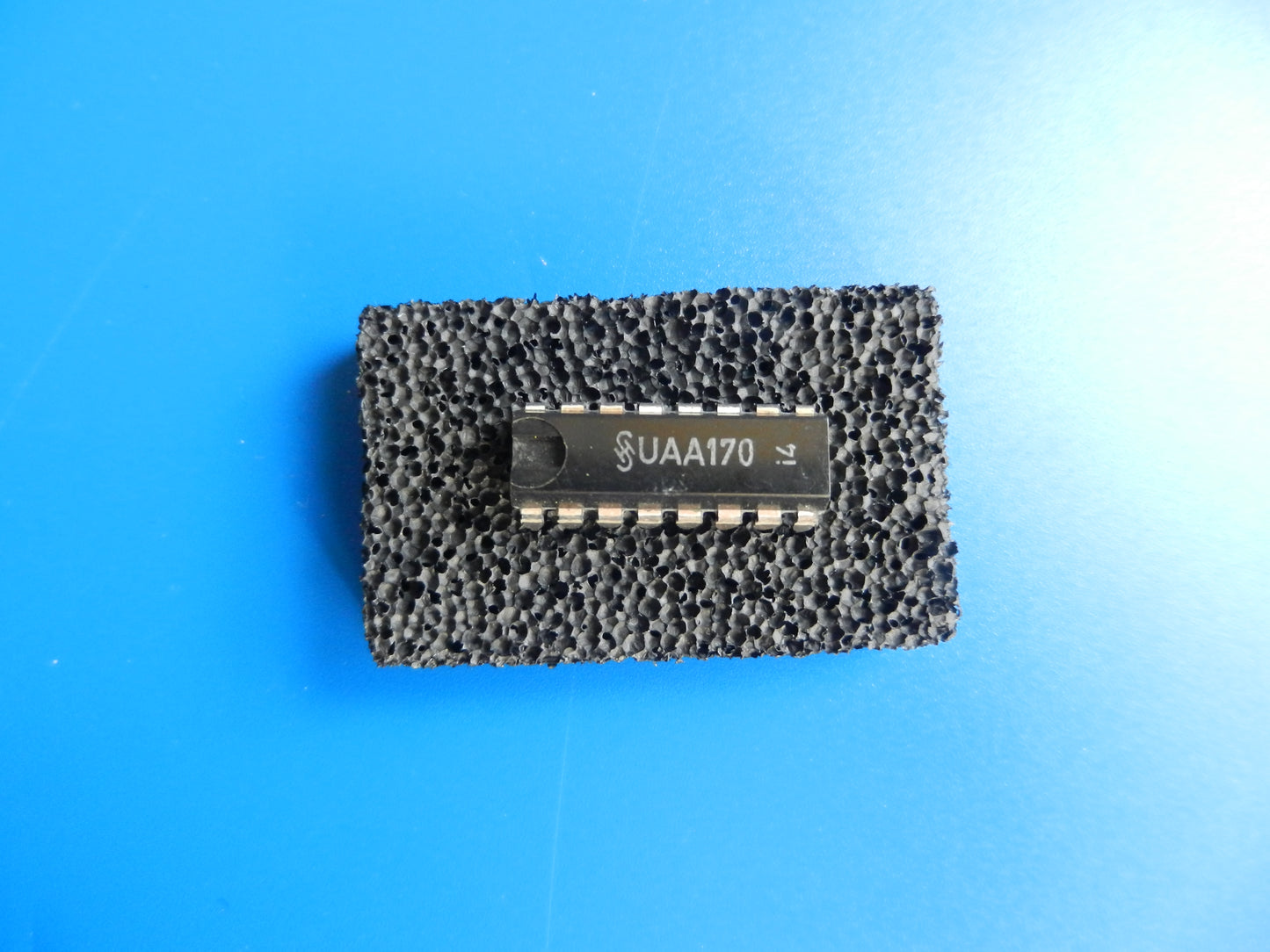 UAA170 LED - Anzeige IC für Hifi - Cassettendecks