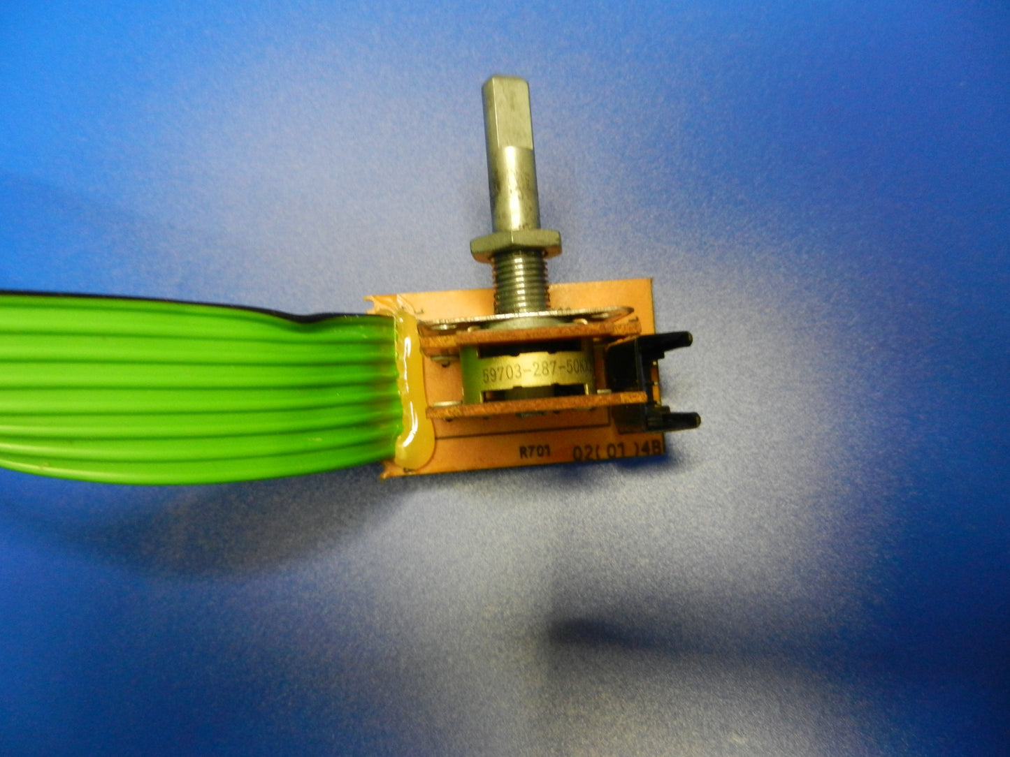 V7500 Lautstärke Potentiometer von GRUNDIG
