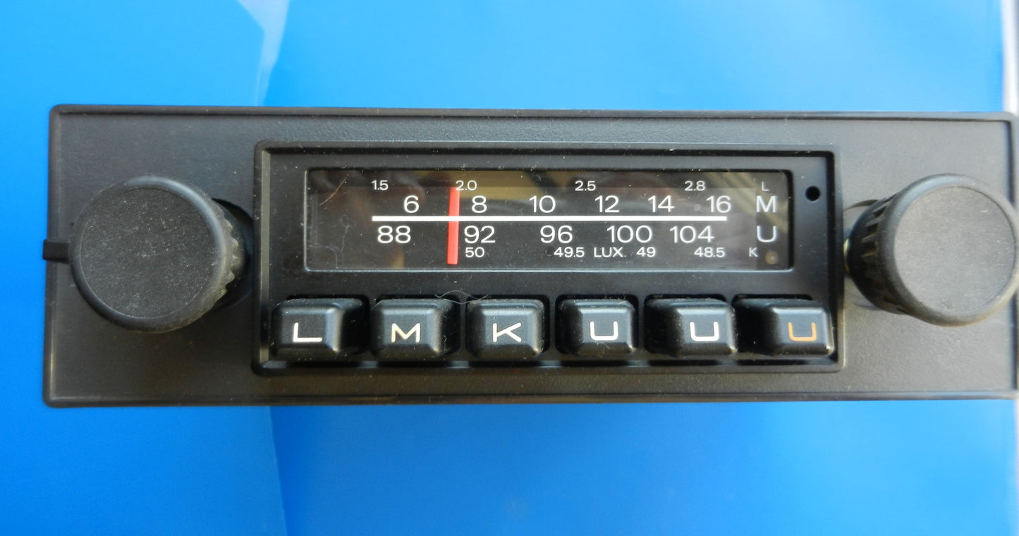 WKC Autoradio Statomat mit UKW, MW, LW, KW von GRUNDIG Retro