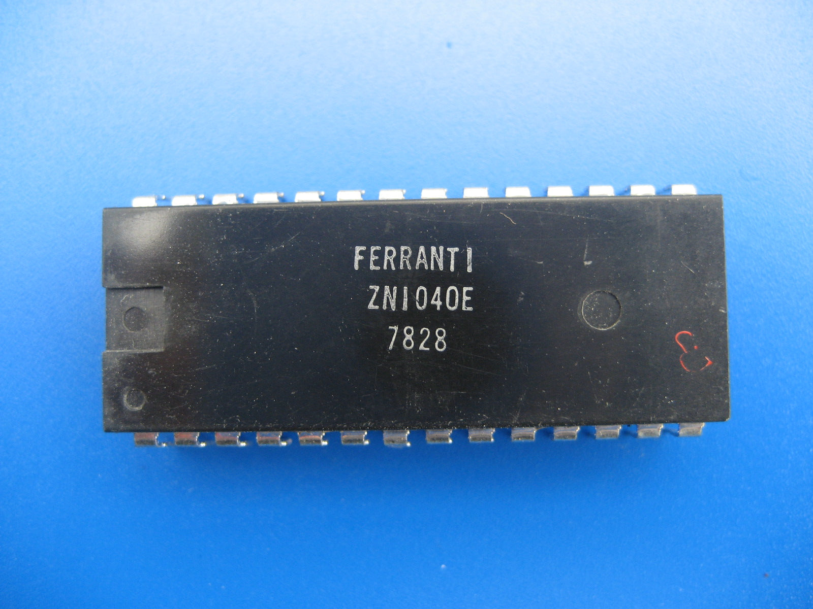 ZN1040 E Ferranti Anzeige IC für MCF500 / 600 NEU von GRUNDIG