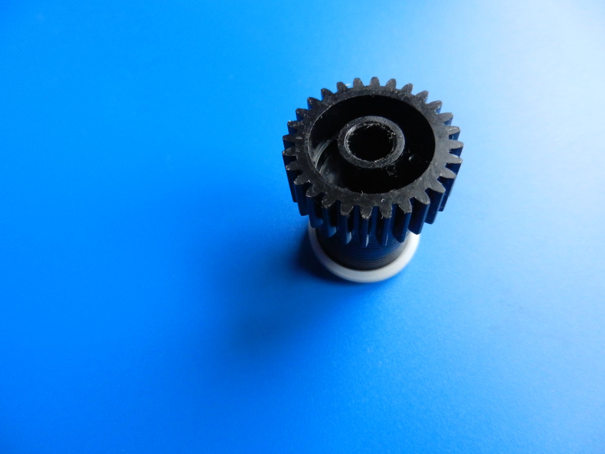 Zahnrad 24mm mit Loch für 6mm Achse für Fax Geräte von GRUNDIG