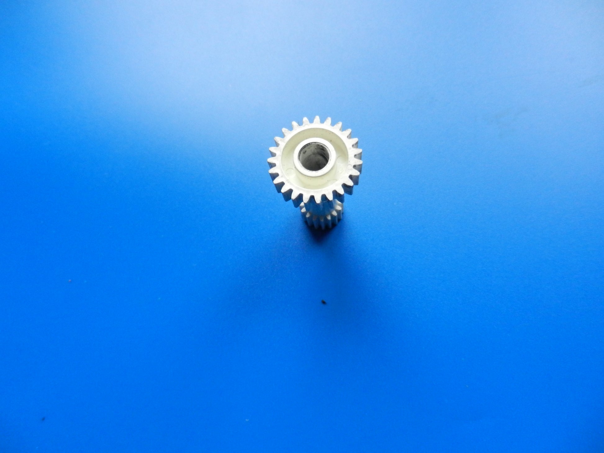 Zahnrad 34mm lang für 6mm Achse für Fax Geräte von GRUNDIG