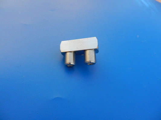 F- Verbinder "U-Form" aus Metall  Ku-Ku